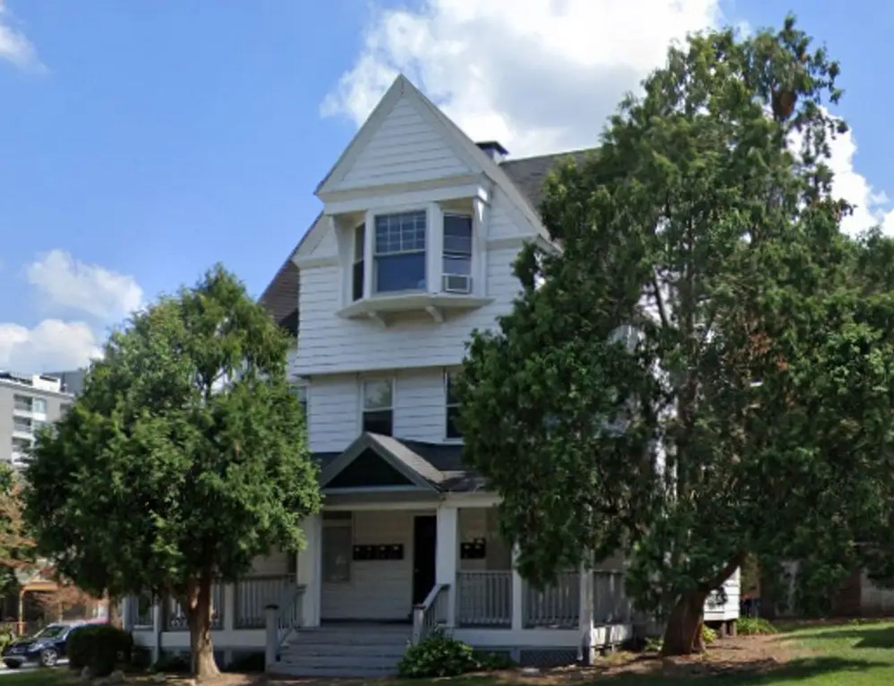 201 W. Washington St., Champaign: Front