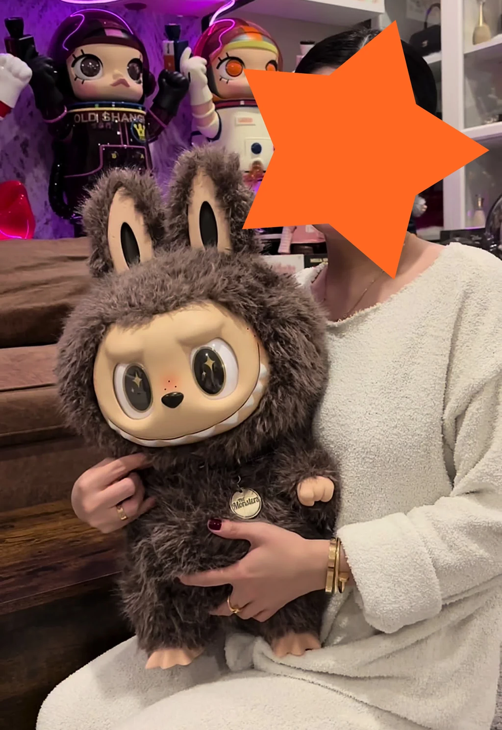 Zimomo I Found You is About 58cm tall