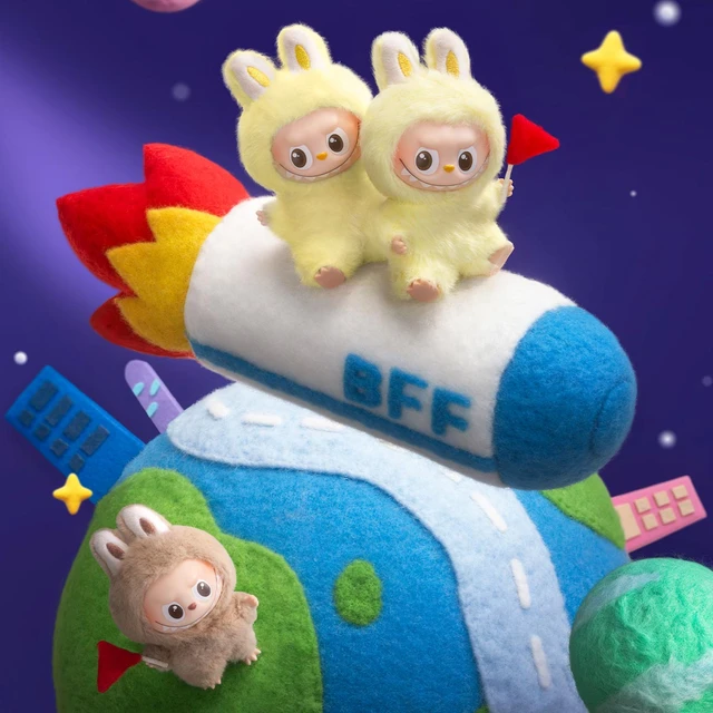 Labubu "Pin for Love"