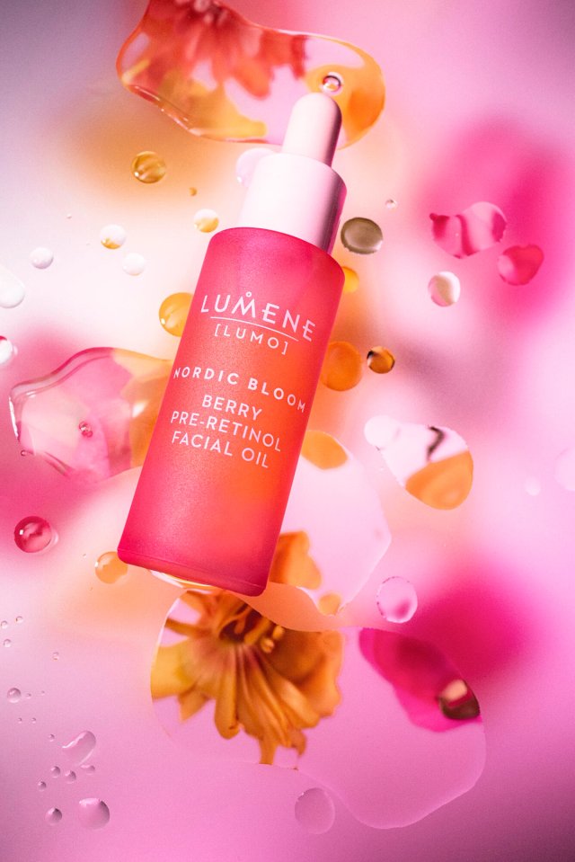 2023_11_16_oh_lumene_nordic_bloom_0336_030-1335x2000