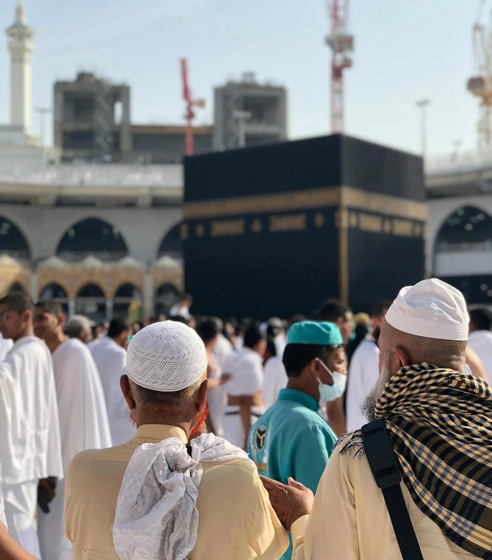 Apa Itu Umroh Fleksibel dan Bedanya dengan Paket Umroh Biasa?
