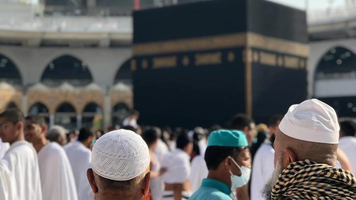 Apa Itu Umroh Fleksibel dan Bedanya dengan Paket Umroh Biasa?