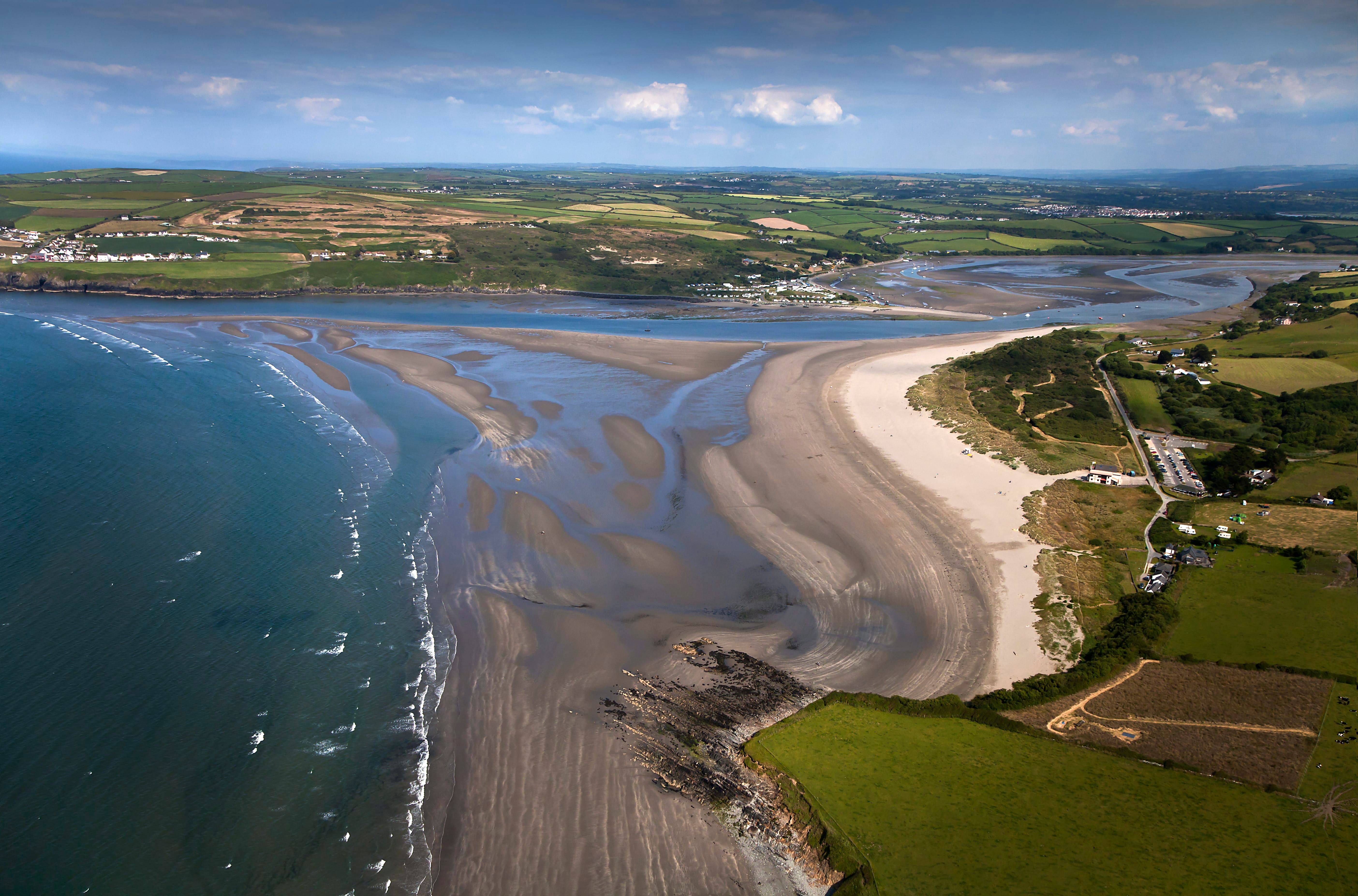 Poppit Sands Beach