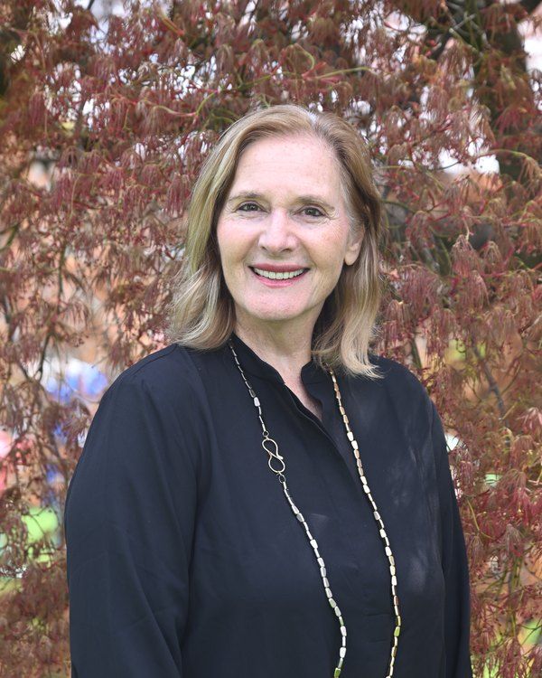 Ms. Ronit Razinovsky