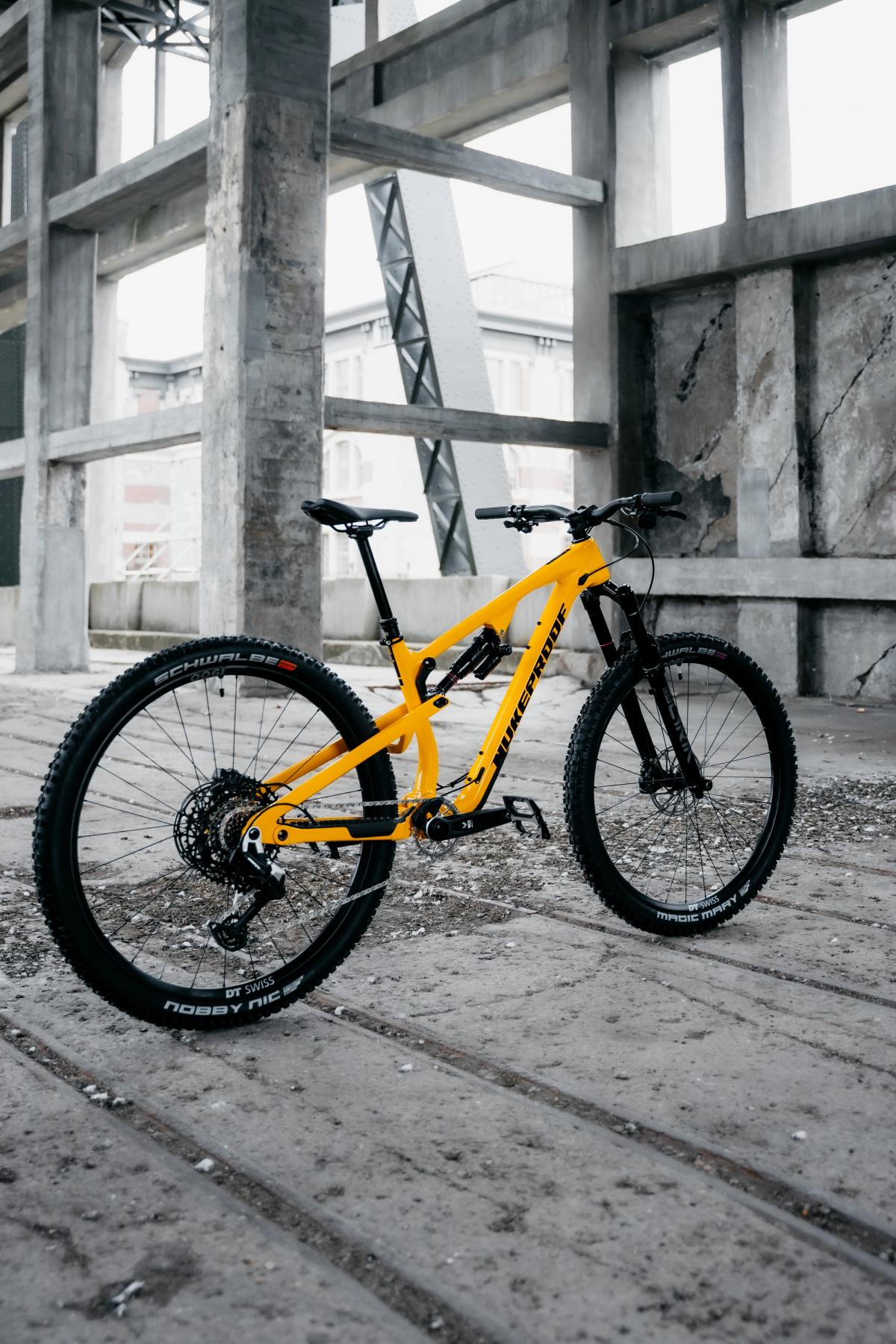 Nukeproof Reactor Alloy SRAM Eagle 90 3
