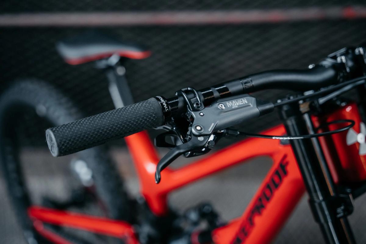 Nukeproof Dissent Carbon Pro 297 GX DH7 4