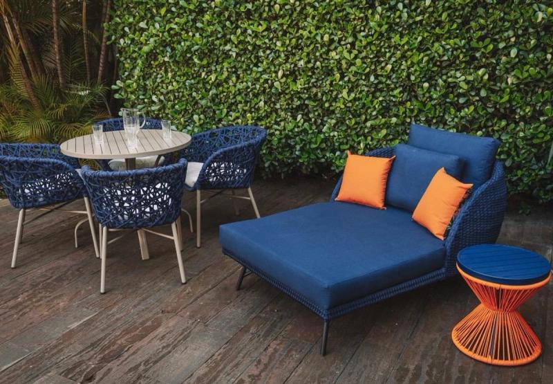 Chaise Milão e Conjunto de Mesa Ilhabela