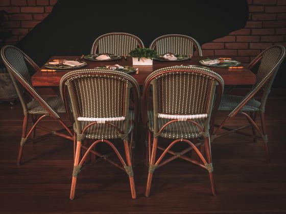 Outro ângulo de Conjunto de Mesa Capri