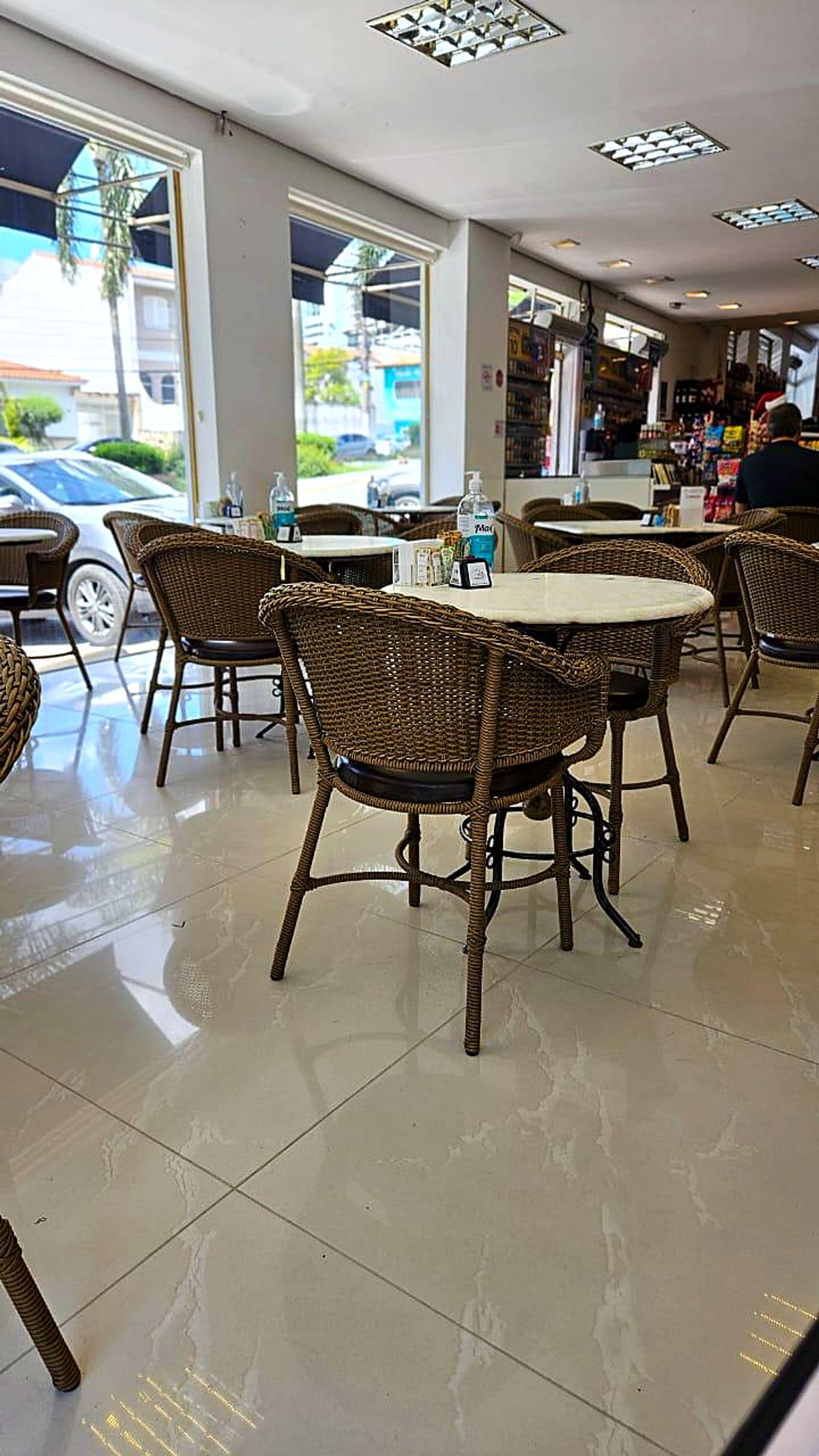 Projeto Renovação das cadeiras da Confeitaria Paris