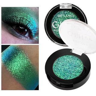 Kräftiges Augen-Make-up