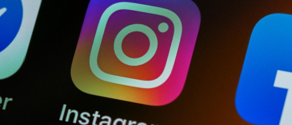 instagram logo