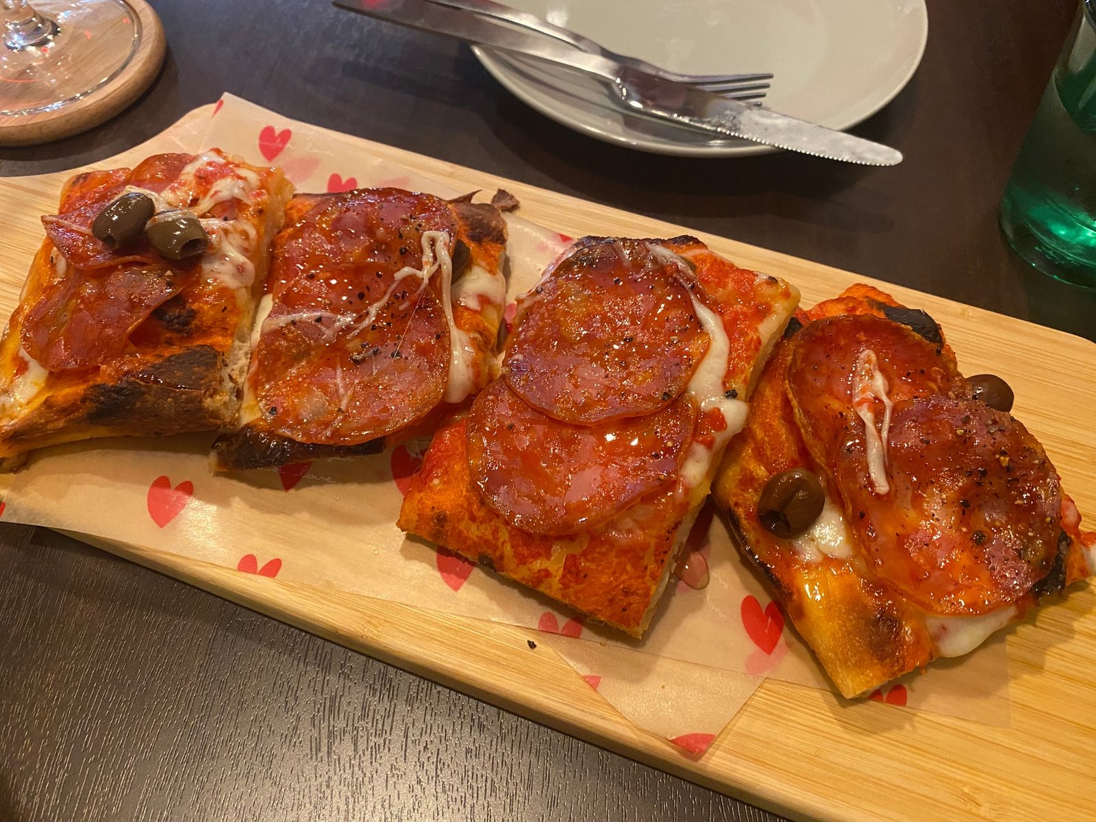 FABIO・PIZZAの四角いローマ風ピザ2枚