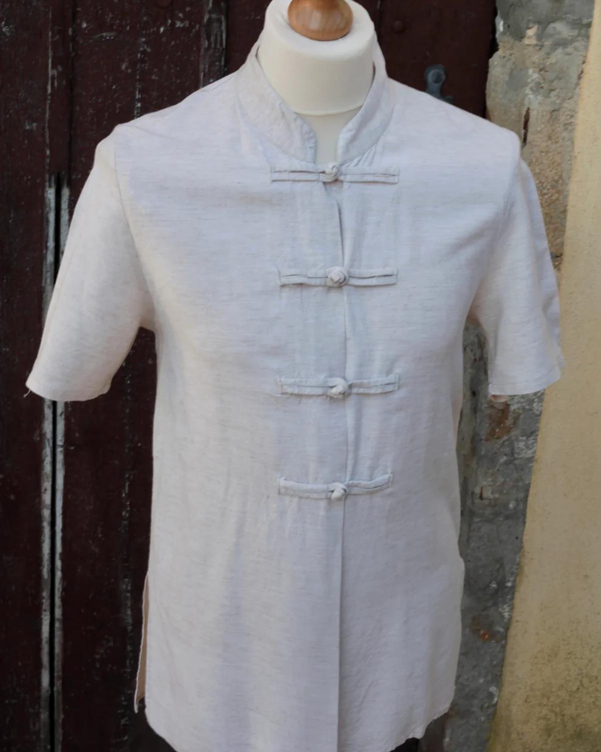 Chemise vintage d’inspiration asiatique