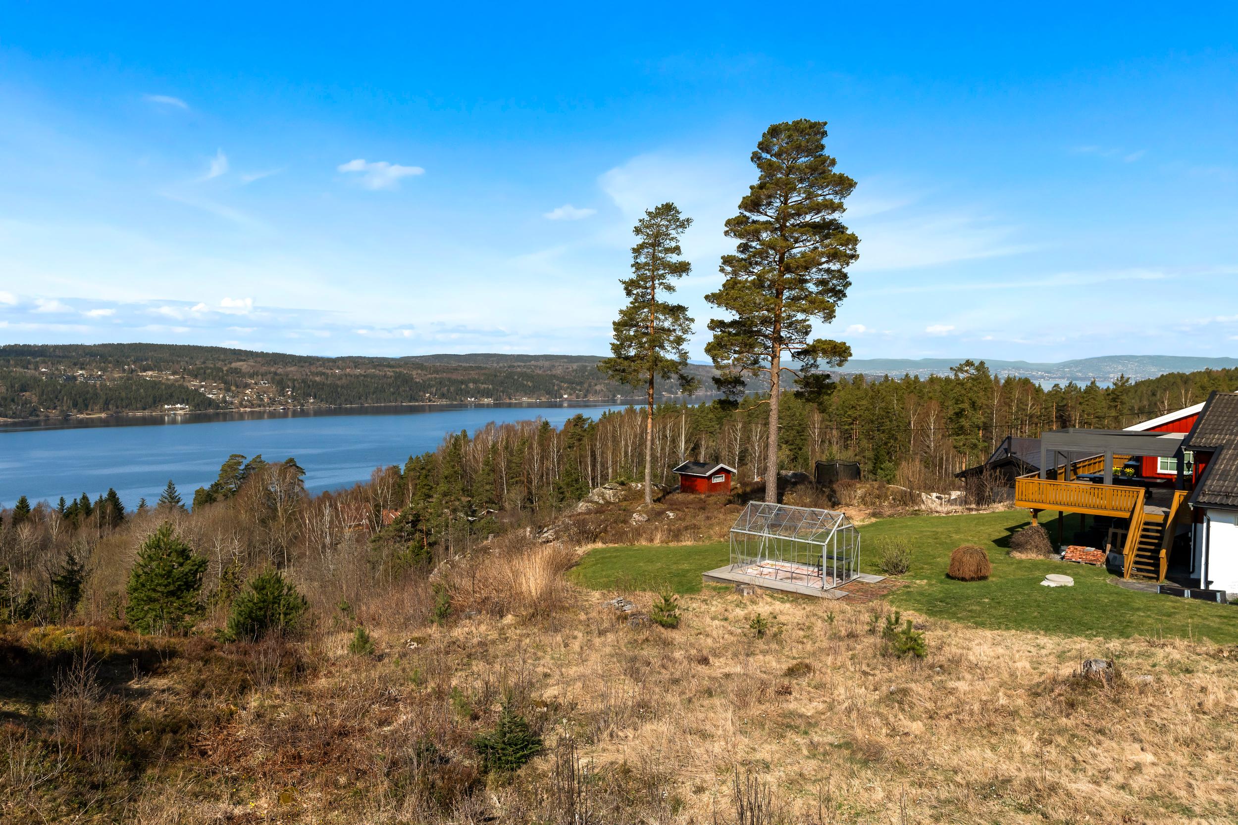 Velkommen til Rødstenveien 7 på Svartskog