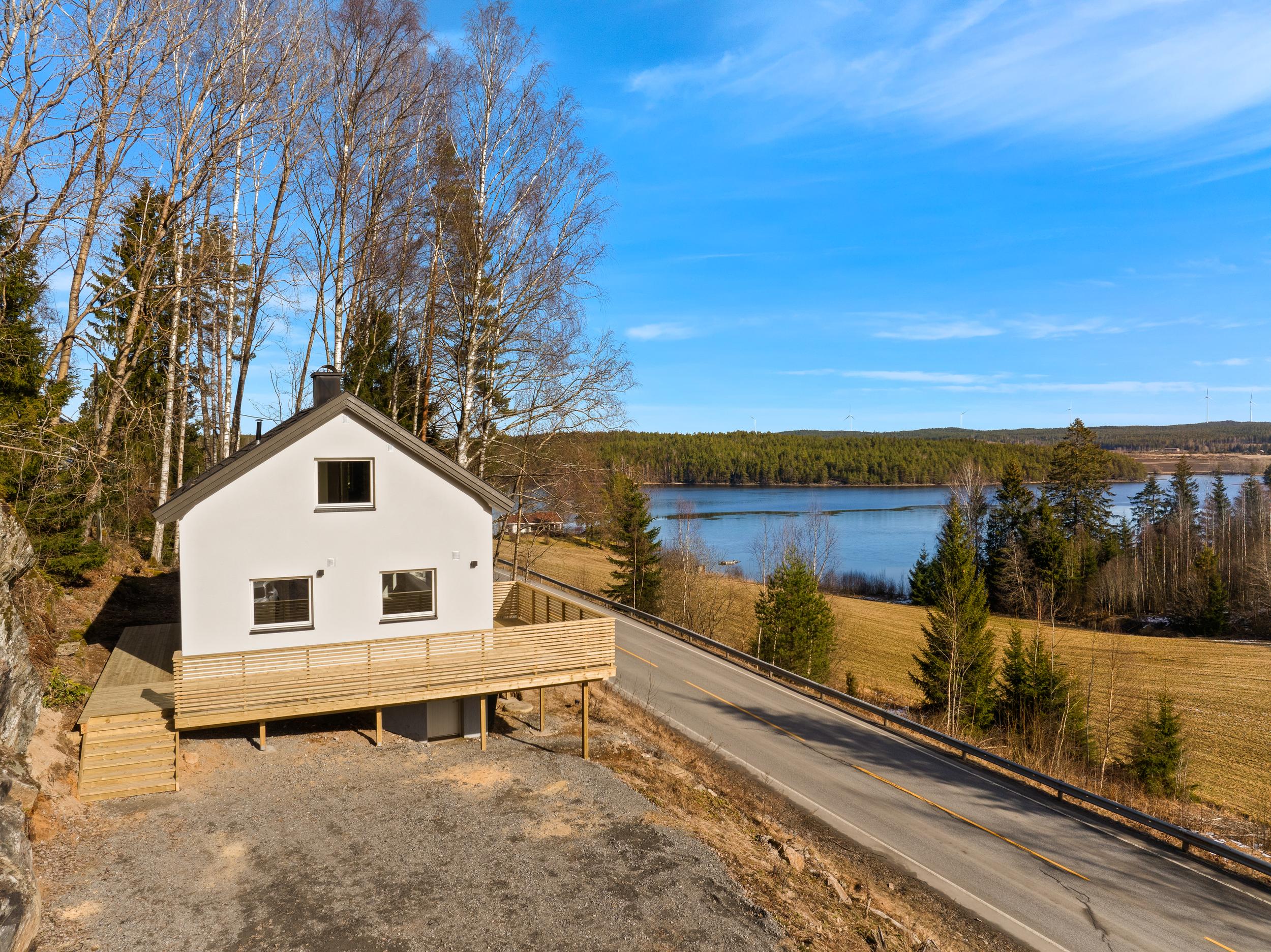 Velkommen til Vestre Rødenesveien 217!
