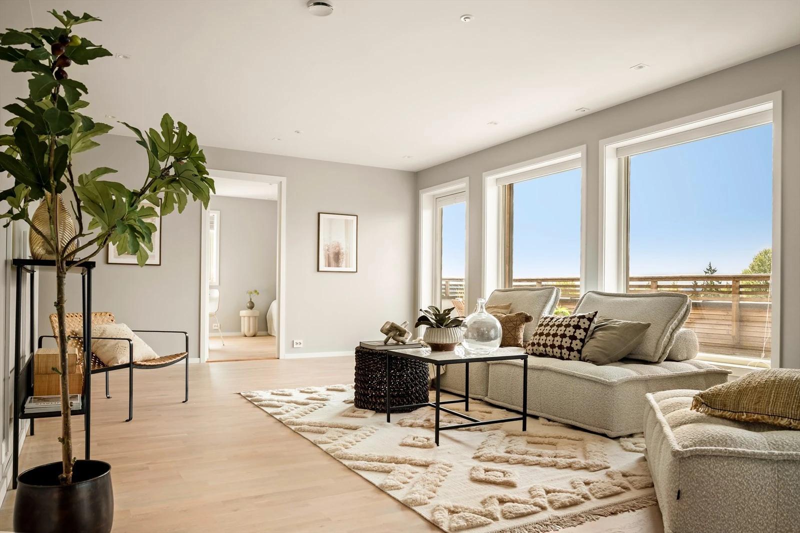 Lys og fin stue med behagelige farger