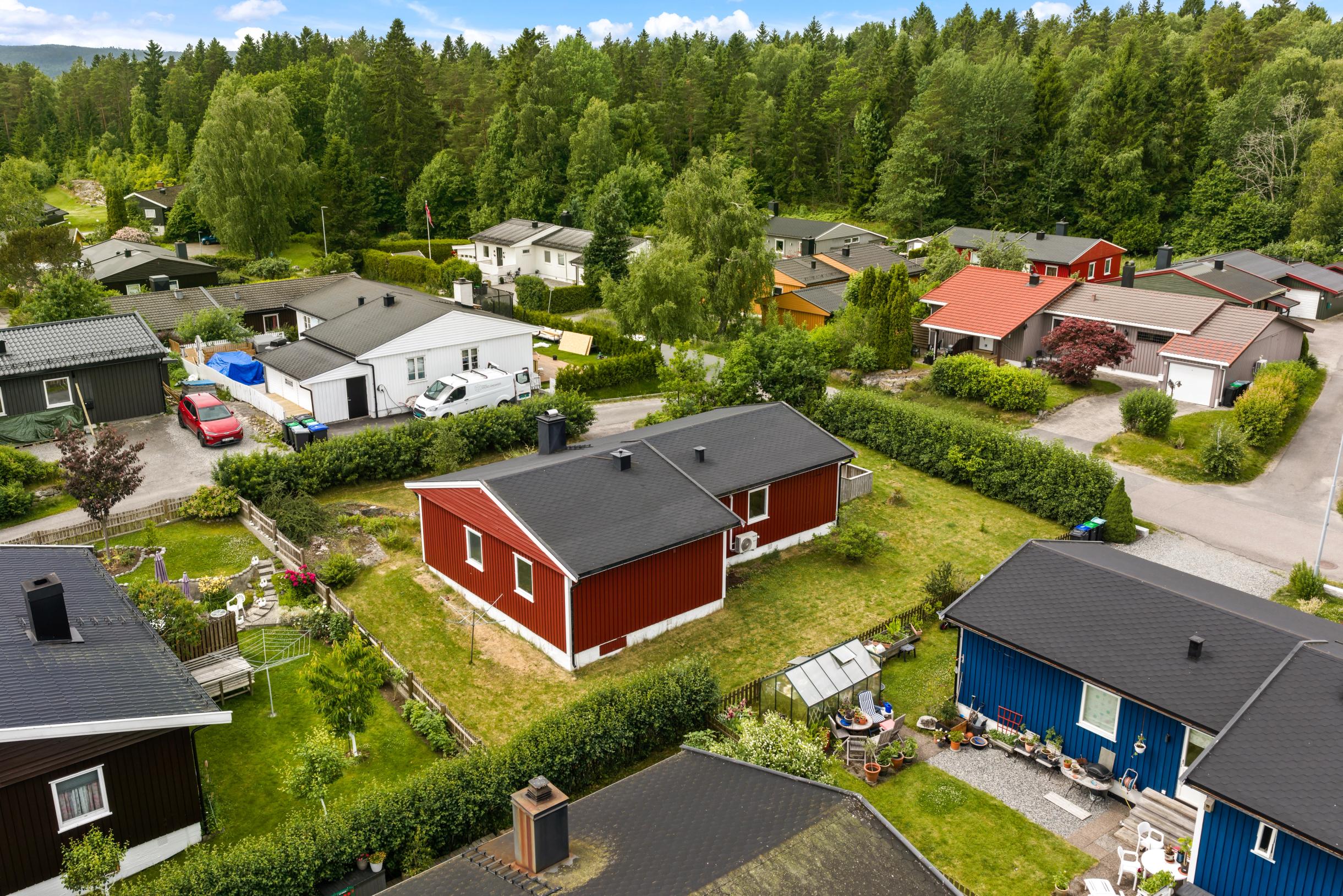 Velkommen ti lNannas vei 2, presentert av Attentus Eiendomsmegling ved Lotte Marki, tlf: 950 22 589