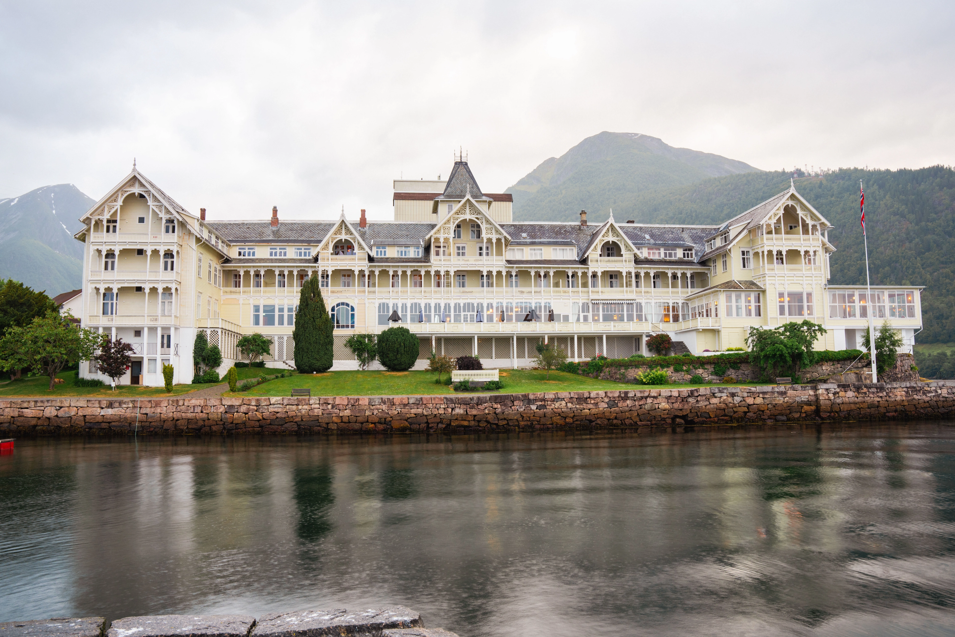 Kviknes Hotel right by the Sognefjord - Balestrand, Norway