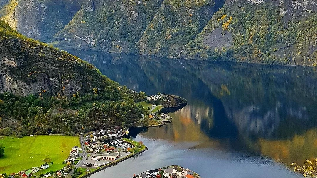 Aurland Ansicht von Aurland - Aurlandsfjord, Norwegen