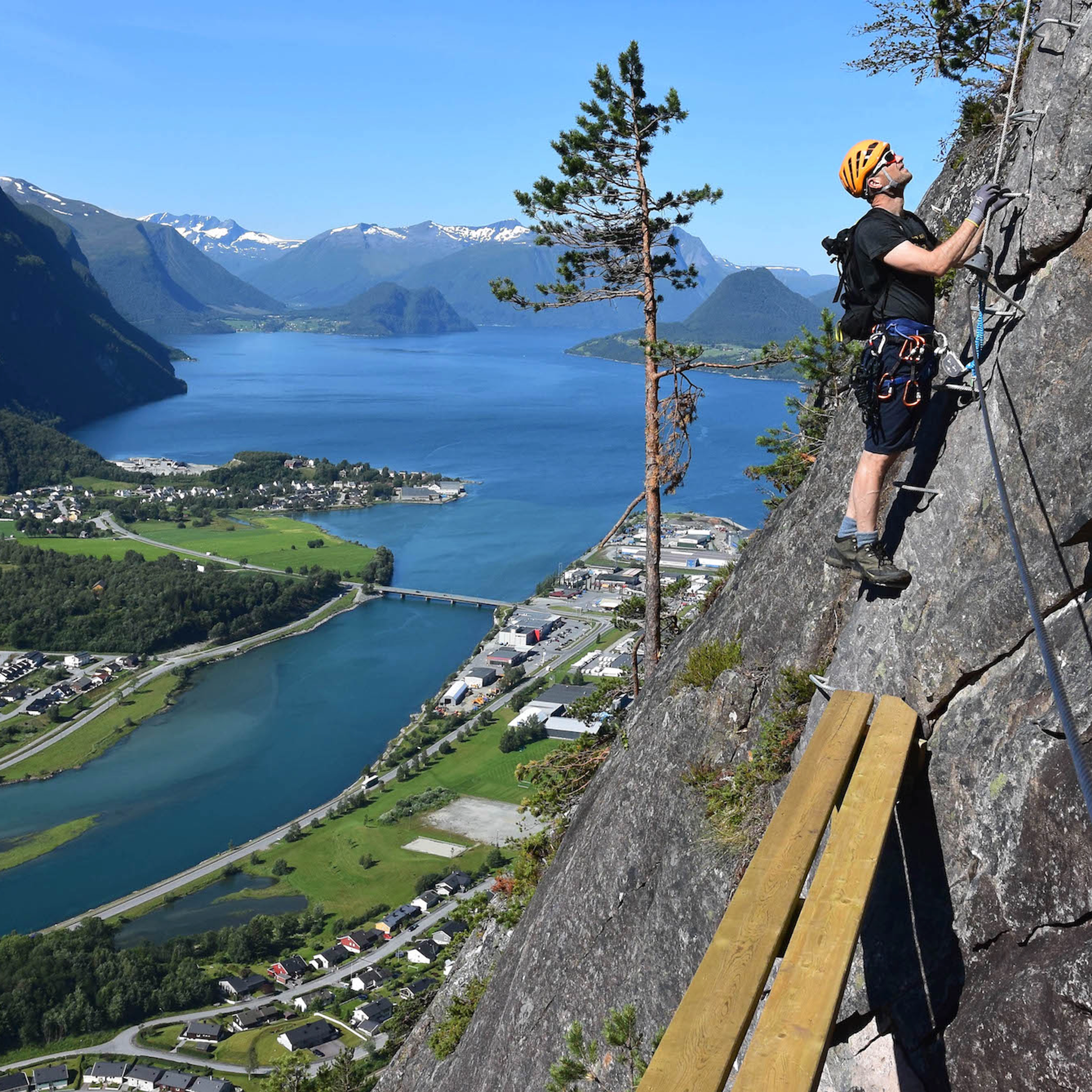 Romsdalsstigen Via Ferrata - Intro Wall - On the way to the top - Activities in Åndalsnes, Norway