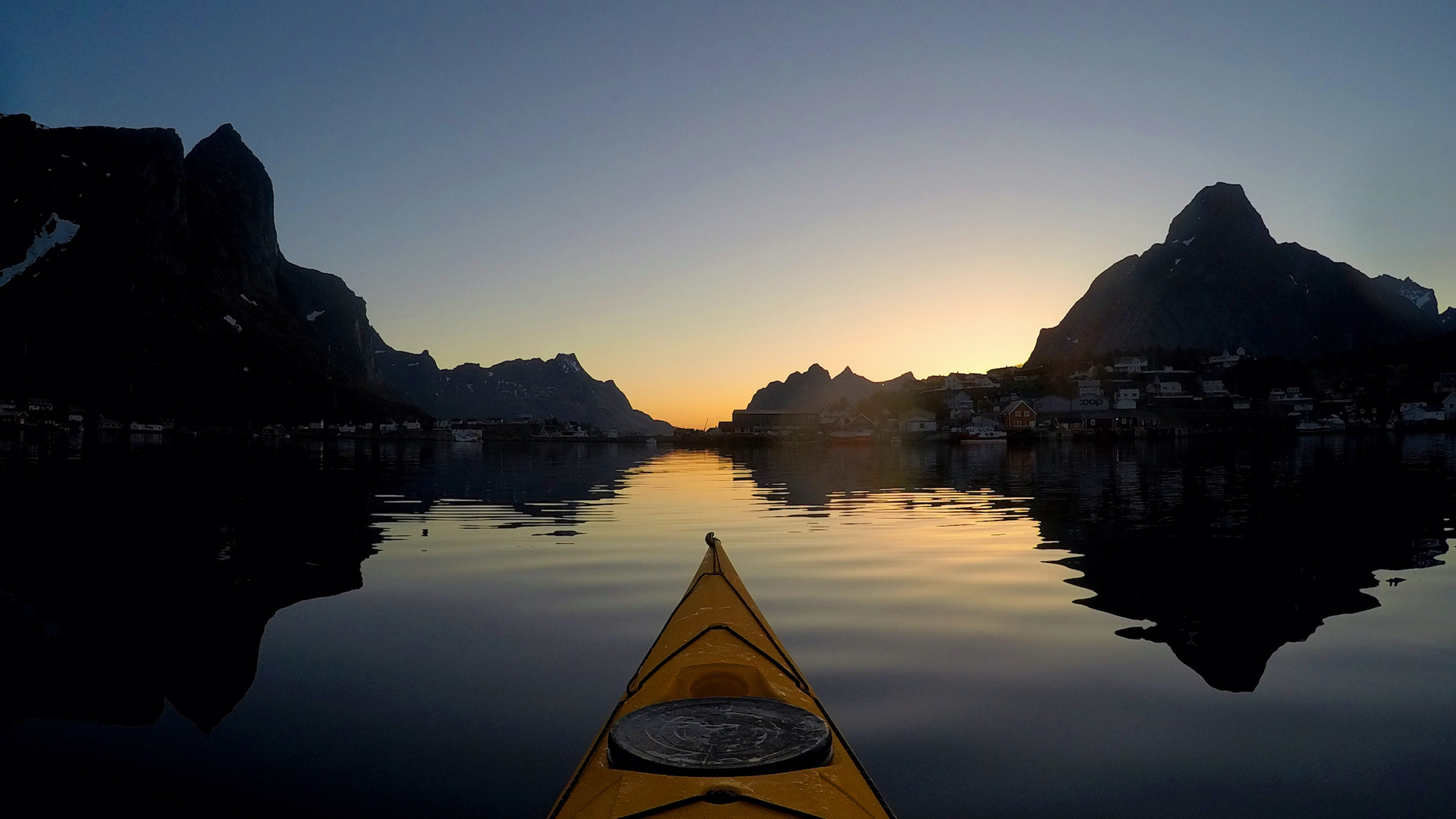Guided kayak trip in Lofoten, paddling under the midnight sun - Reine, Lofoten, Norway