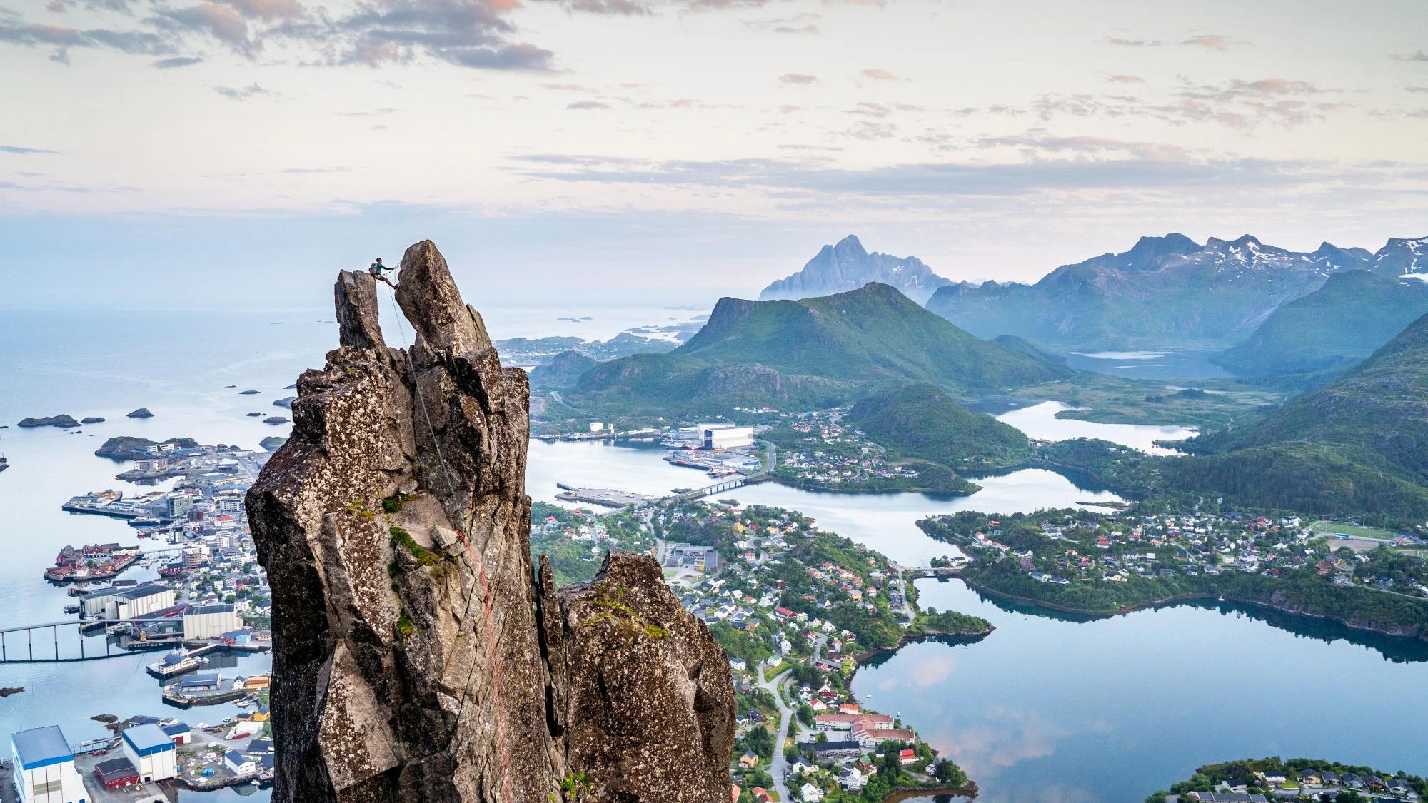 Svolværgeita - Lofoten Islands in a nutshell - Svolvær, Norway