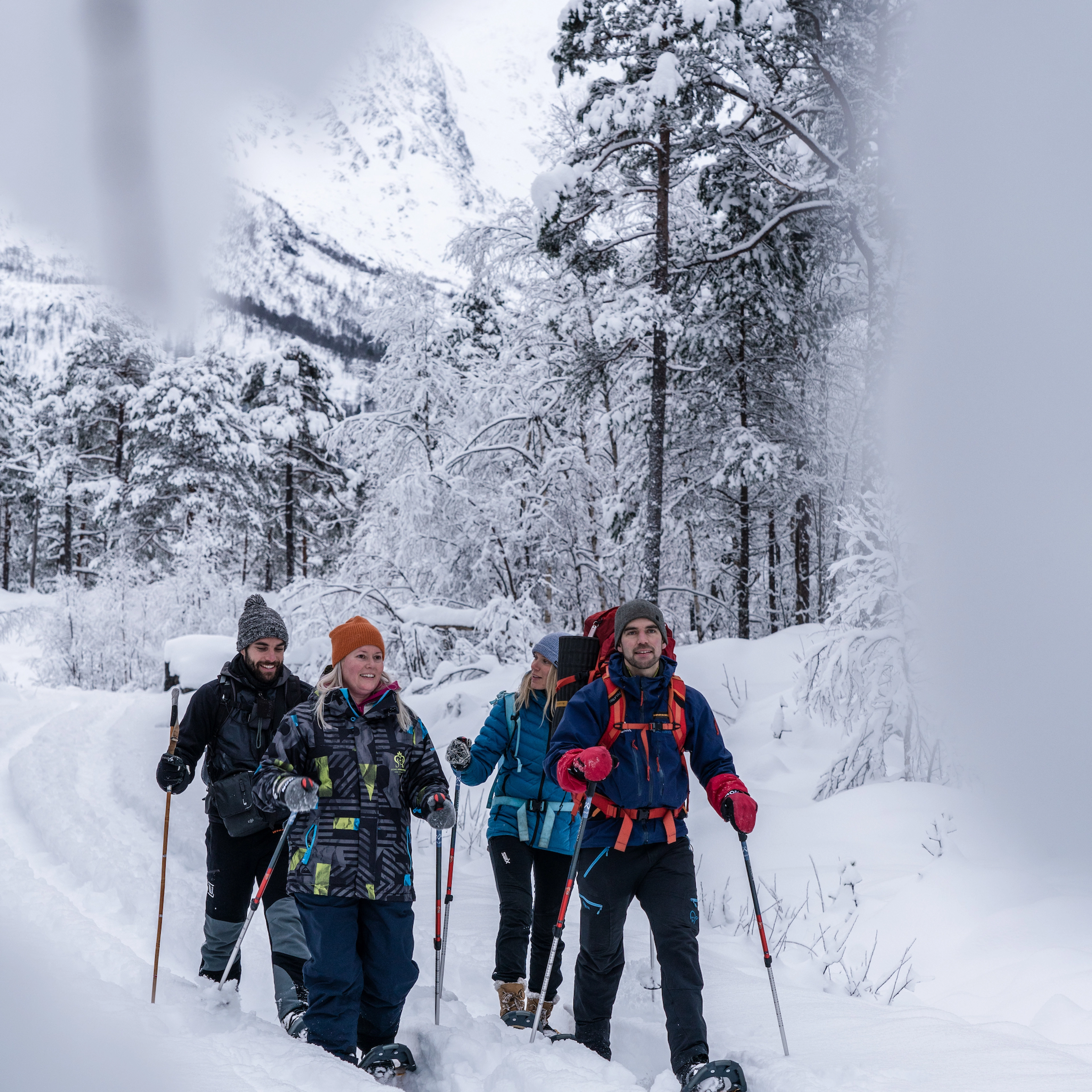 Schneeschuhwanderung in Raundalen - Voss, Norwegen - Aktivitäten in Voss