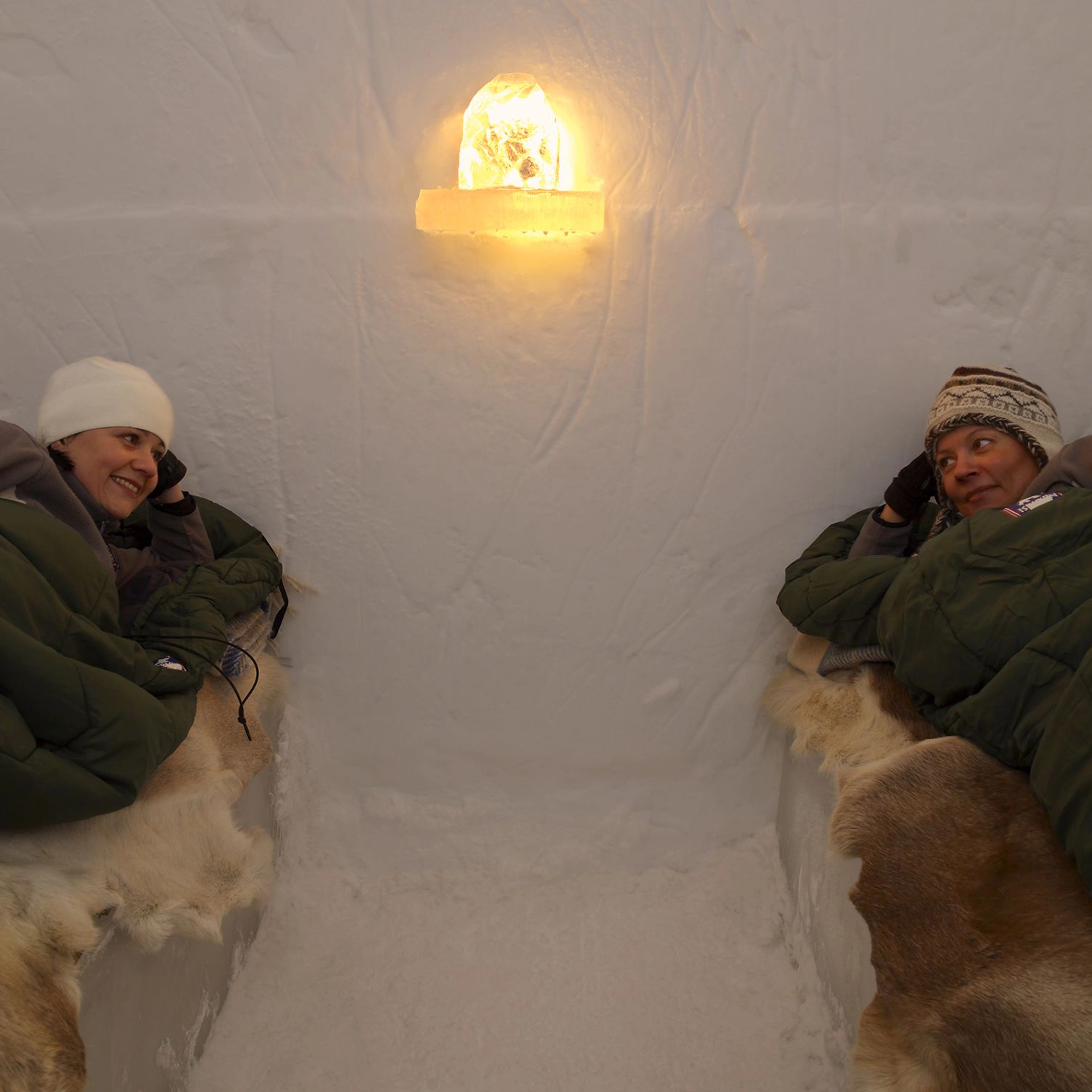 beds in ice hotel