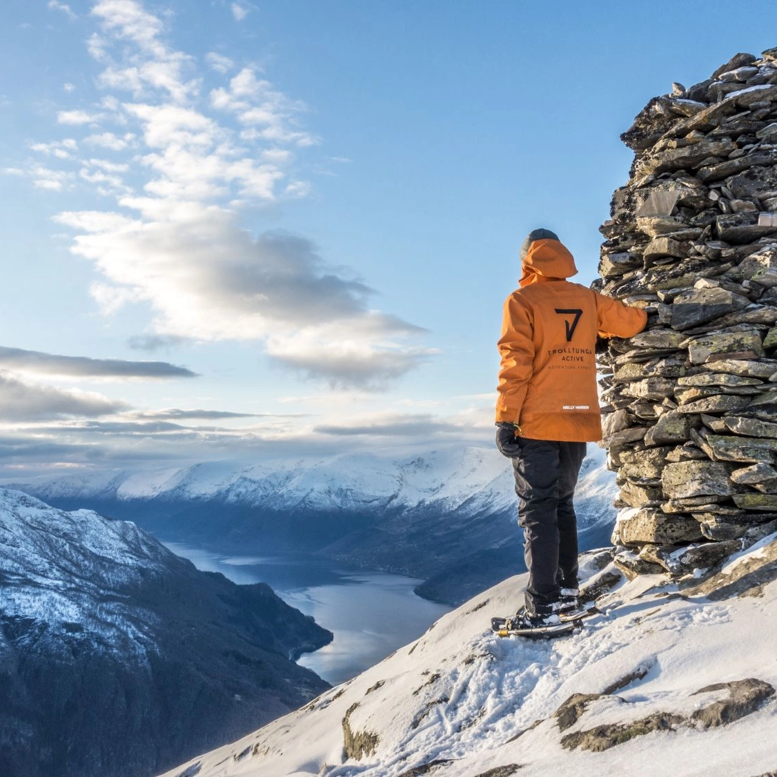 Sunshine over the Hardangerfjord - Dronningstien Kinsarvik - Lofthus, Norway
