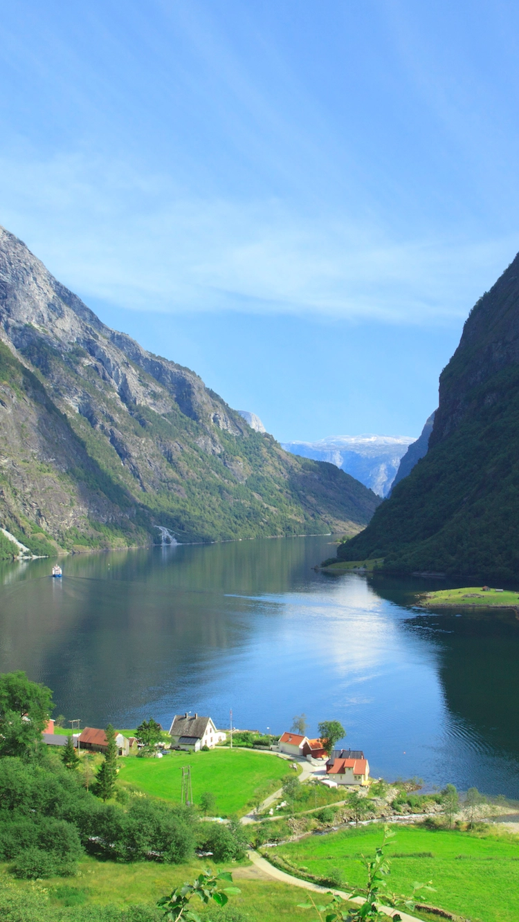 UNESCO Nærøyfjord - Gudvangen , Norway, Norway in a nutshell® Family