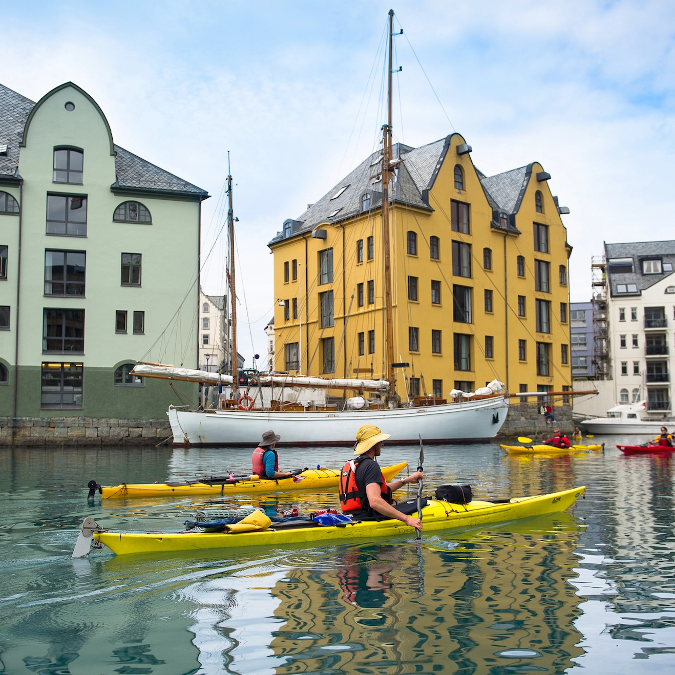 Activities in Ålesund - Art Nouveau kayak tour in Ålesund, Norway