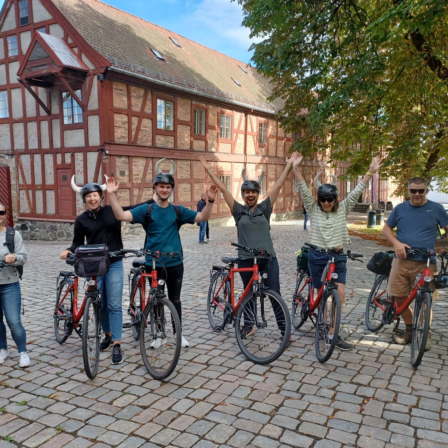 Oslo highlights guided bike tour Things to do in Oslo - Oslo Highlights Bike Tour with guide, happy bikers - Oslo, Norway