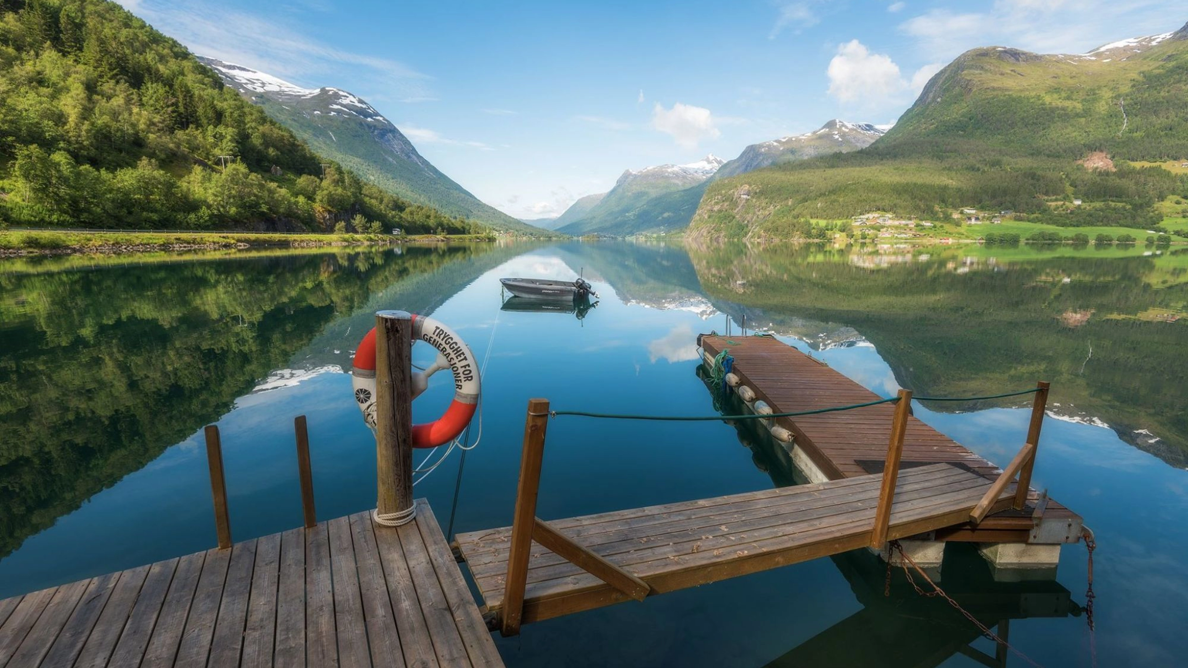 Inspiration - Beuatiful lake in Stryn, Norway