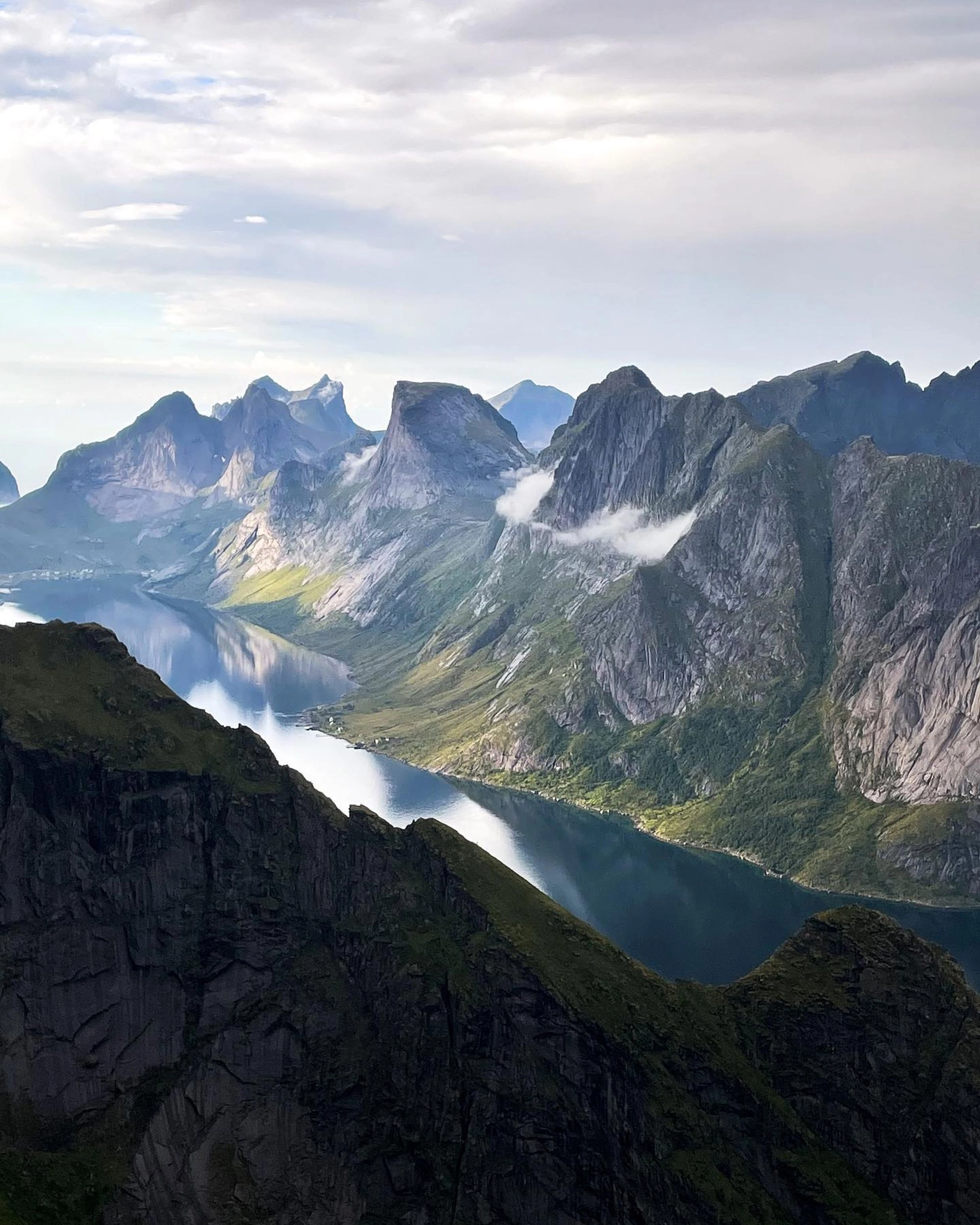 Majestätische Berge - Lofoten Islands in a nutshell, Norwegen