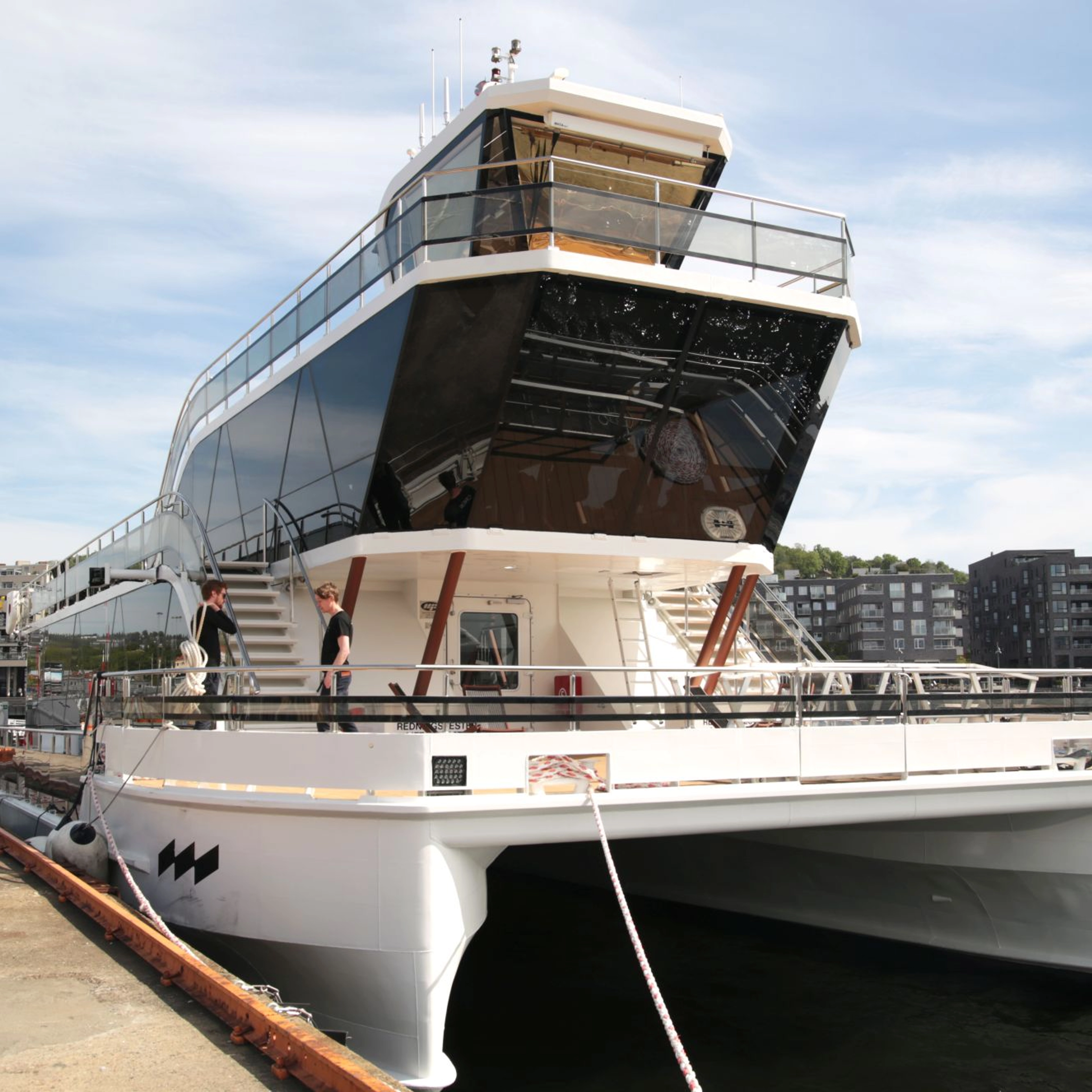Dinner cruise on the Oslo Fjord with a silent hybrid boat - dock in Oslo, Norway