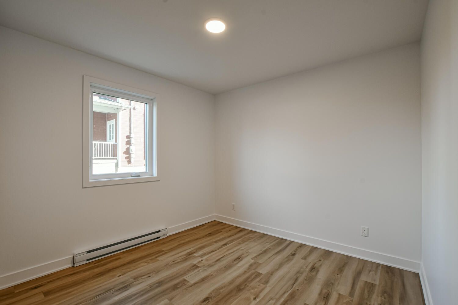 3½ à louer — 18045 Boulevard des Acadiens, app. 103 - photo 11