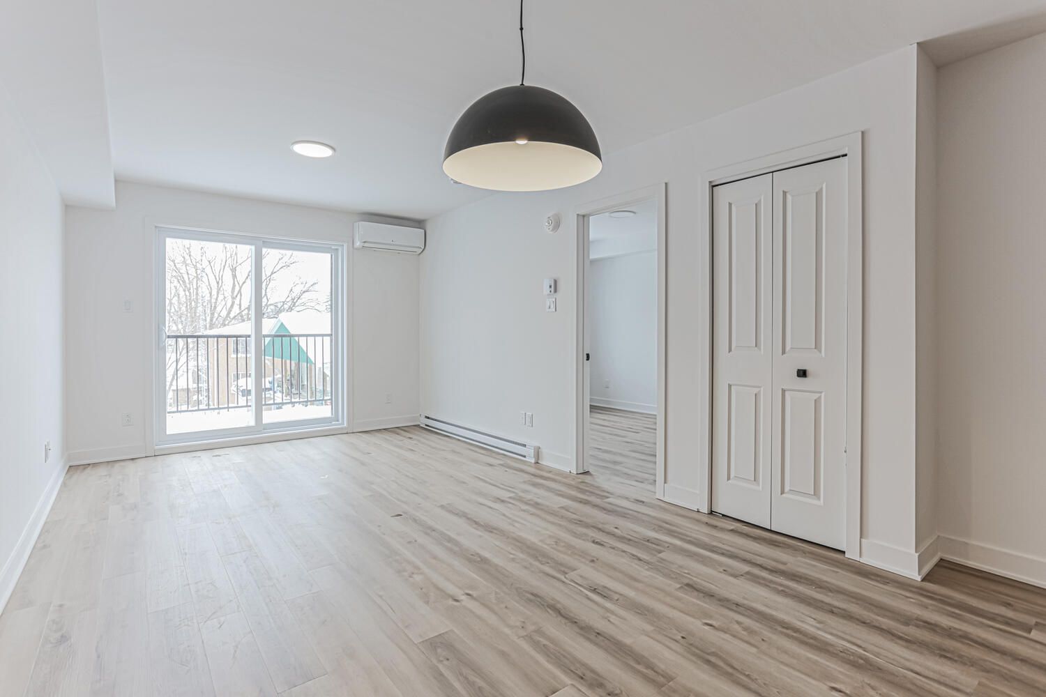 3½ à louer — 330 Rue de Bienville, app. 2 - photo 8