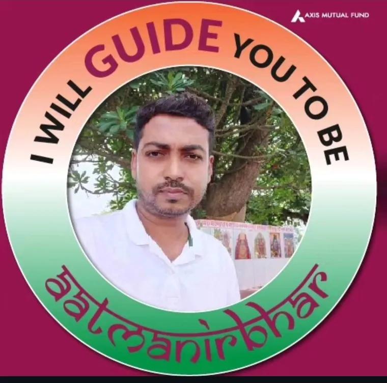 Samir Mondal pictured in an Axis Mutual Fund campaign badge reading ‘I will guide you to be Aatmanirbhar’