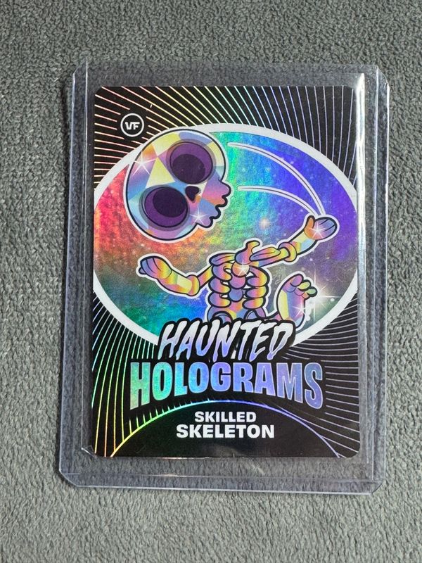 VeeFriends Super Stickers Spectacular Series Skilled Skeleton Haunted Holograms
