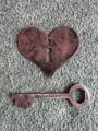 Handcrafted Metal Heart Lock & Skeleton Key Set - Rustic Copper Patina