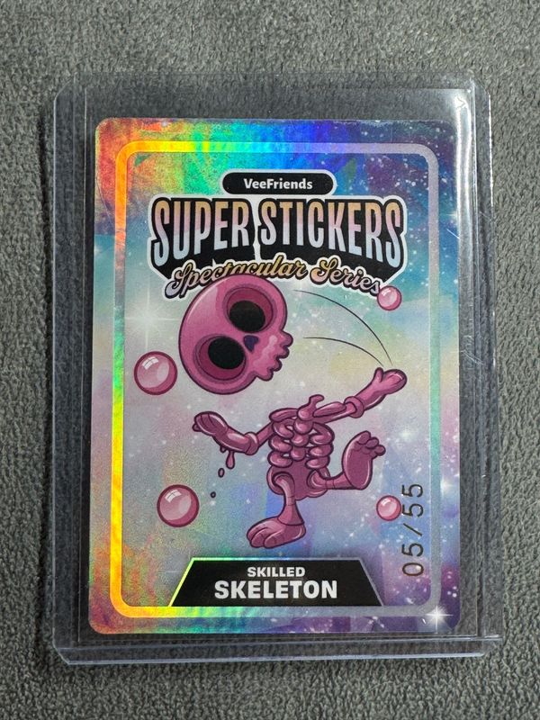VeeFriends Super Stickers Spectacular Series Skilled Skeleton Bubble Gum Spectacular Match /55 Numbered 05/55
