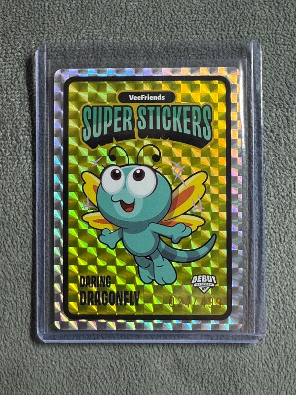 VeeFriends Super Stickers Spectacular Series Daring Dragonfly Yellow Debut Numbered 024/499