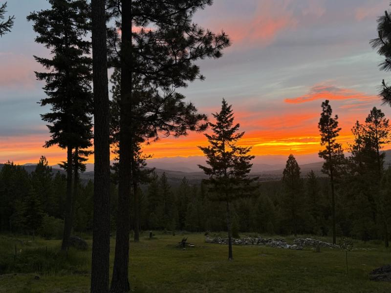 Sunset Over the Cascades — Tunk Valley