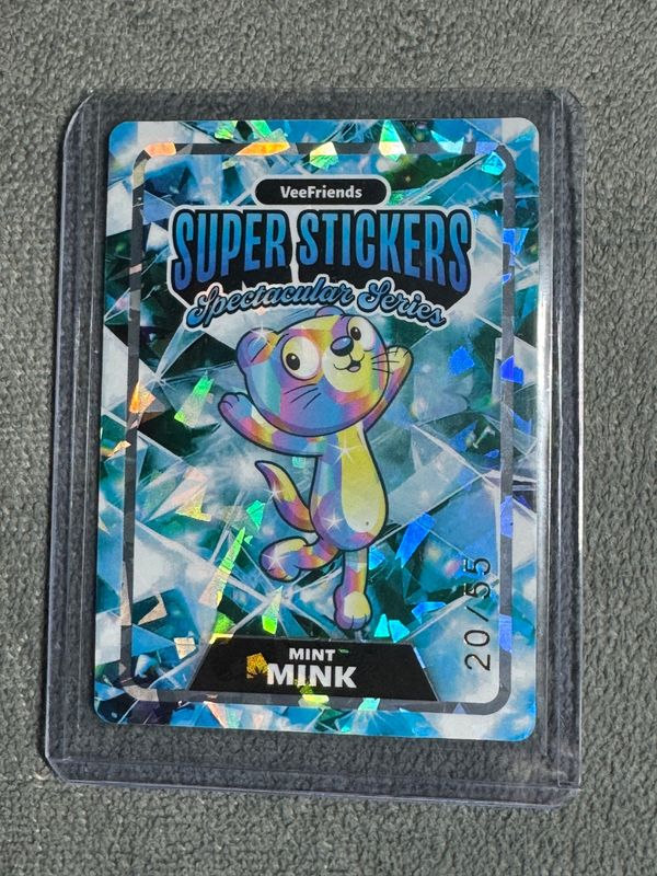 VeeFriends Super Stickers Spectacular Series Mint Mink Holographic Prismatic Numbered 20/55