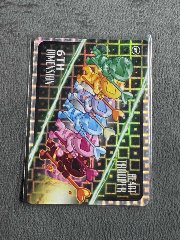 VeeFriends Super Stickers Spectacular Series 6th Dimension Heart Trooper Insert