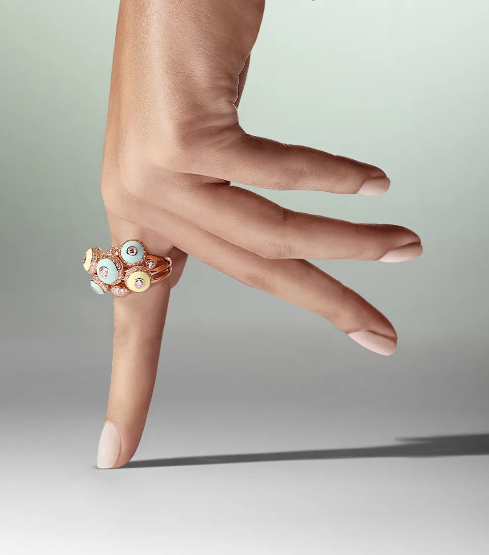 18k gold, enamel and diamond musical jewellery 