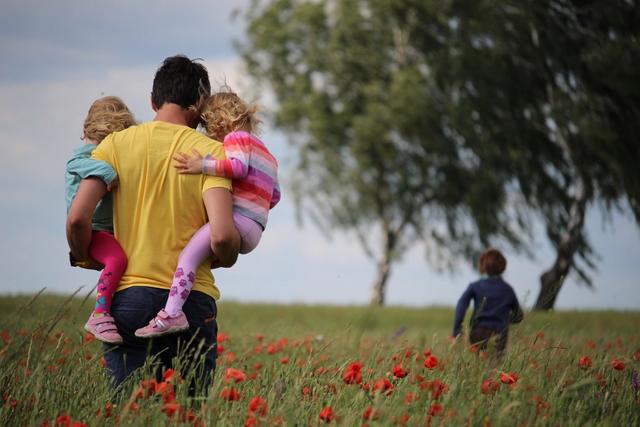Family abroad - medical treatments