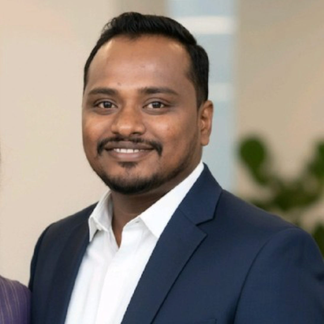 Nidhin R