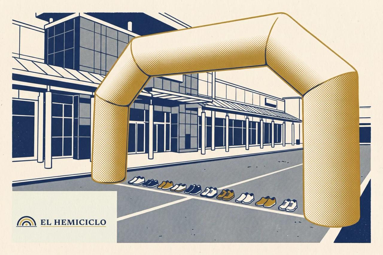Ilustración de El Hemiciclo · el arco de salida vacío frente a Multiplaza