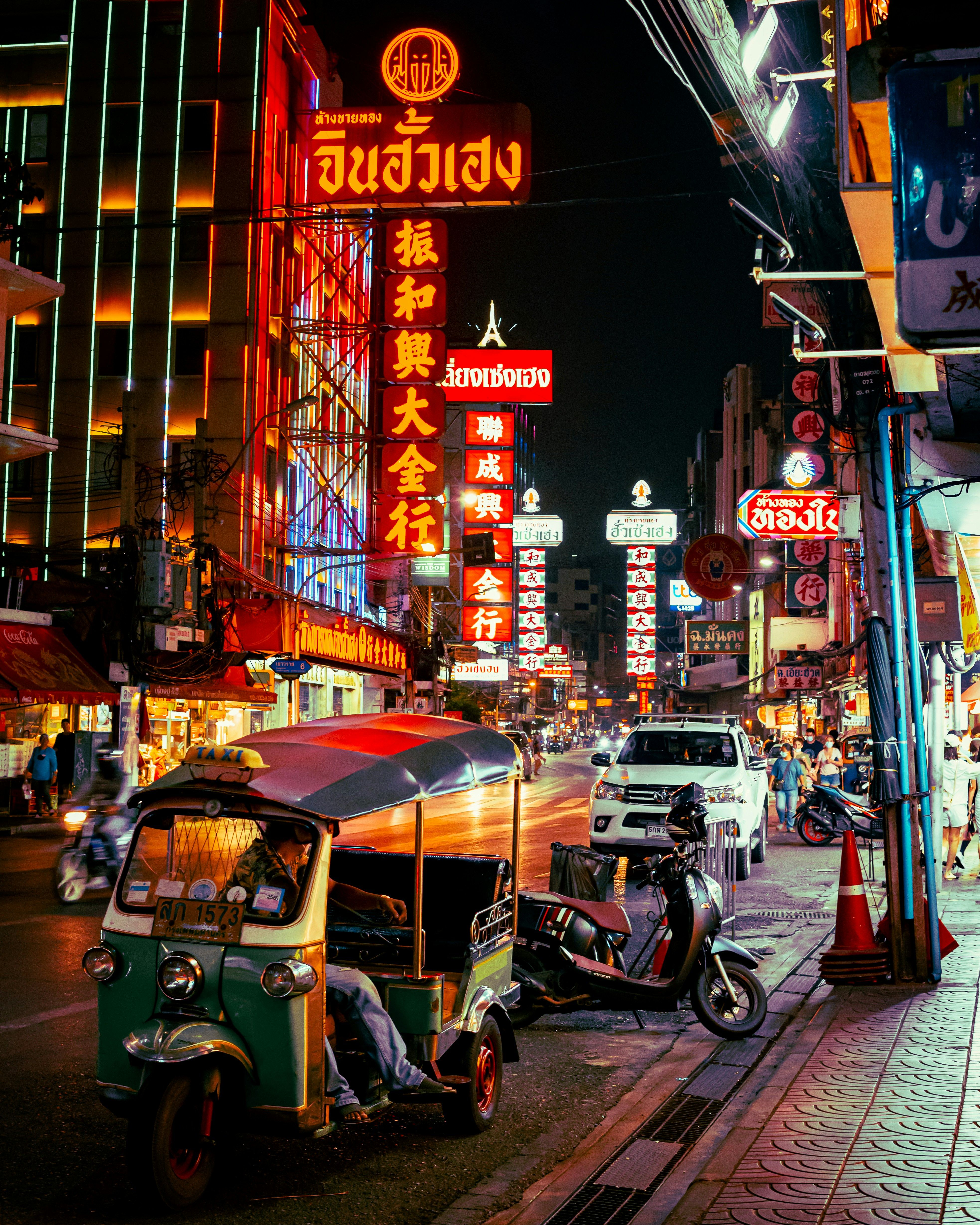 Yaowarat (Chinatown)